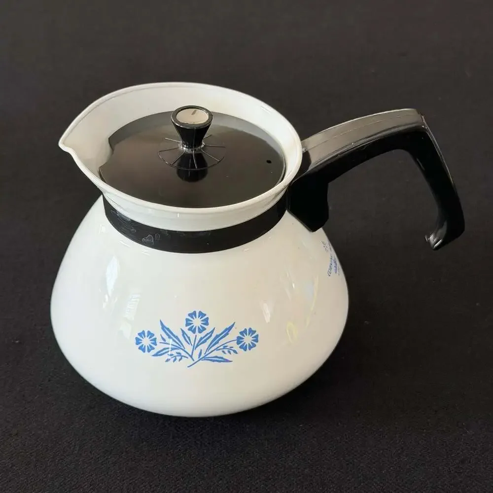 Vintage CorningWare 6-Cup Teapot in Blue Cornflower Pattern EXCELLENT